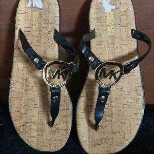 Size 6 Michael Kors Black Patent Flip Flops